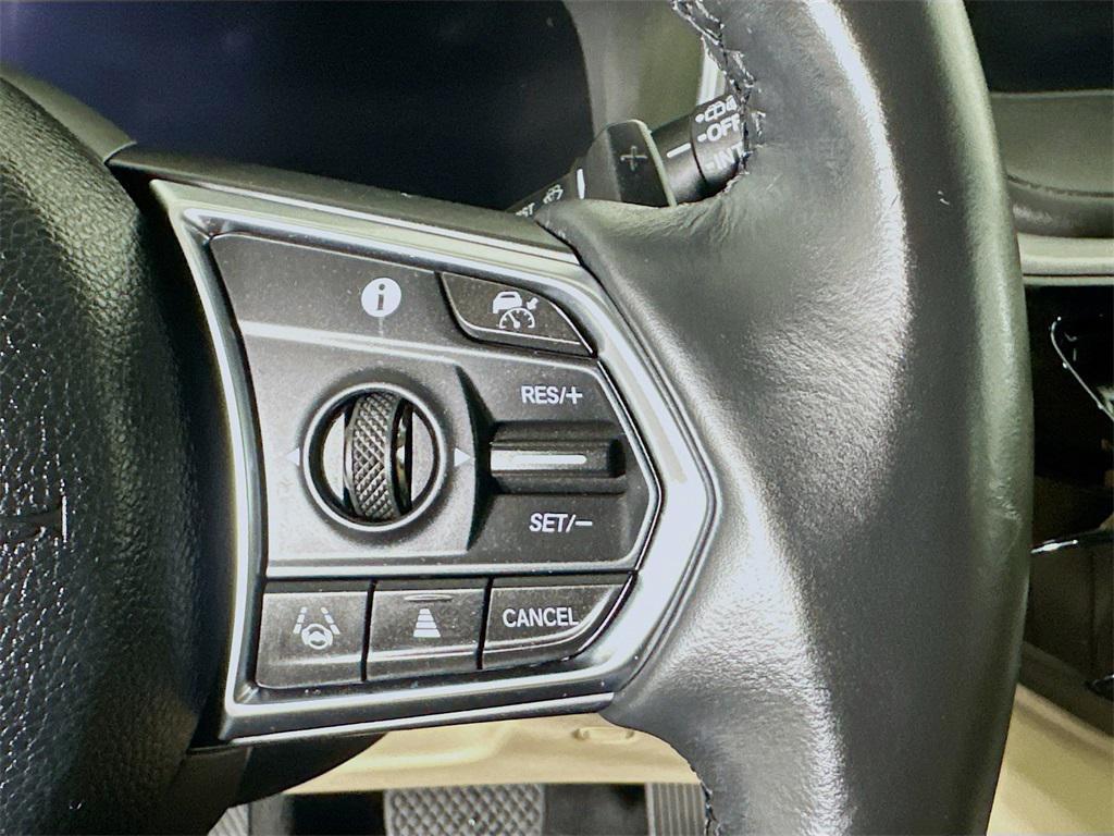 used 2024 Acura MDX car, priced at $44,595