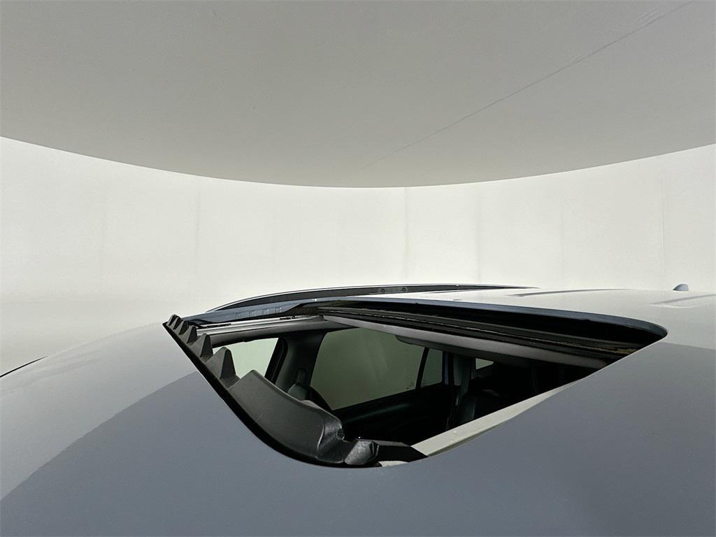 used 2022 Honda Pilot car, priced at $33,877