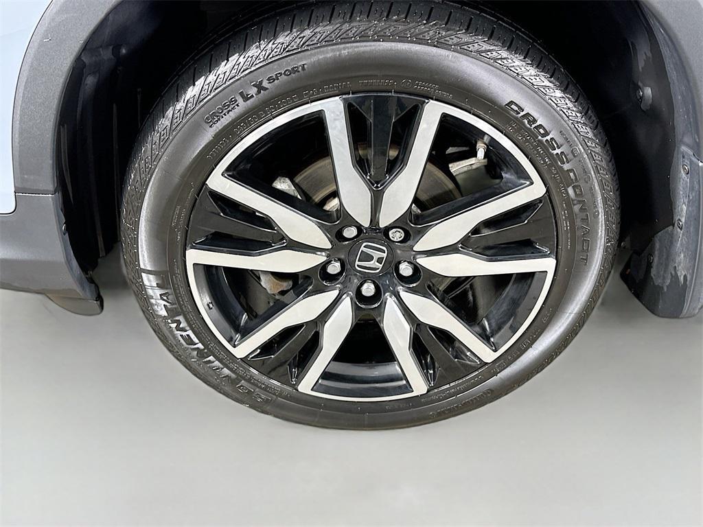 used 2022 Honda Pilot car, priced at $33,877