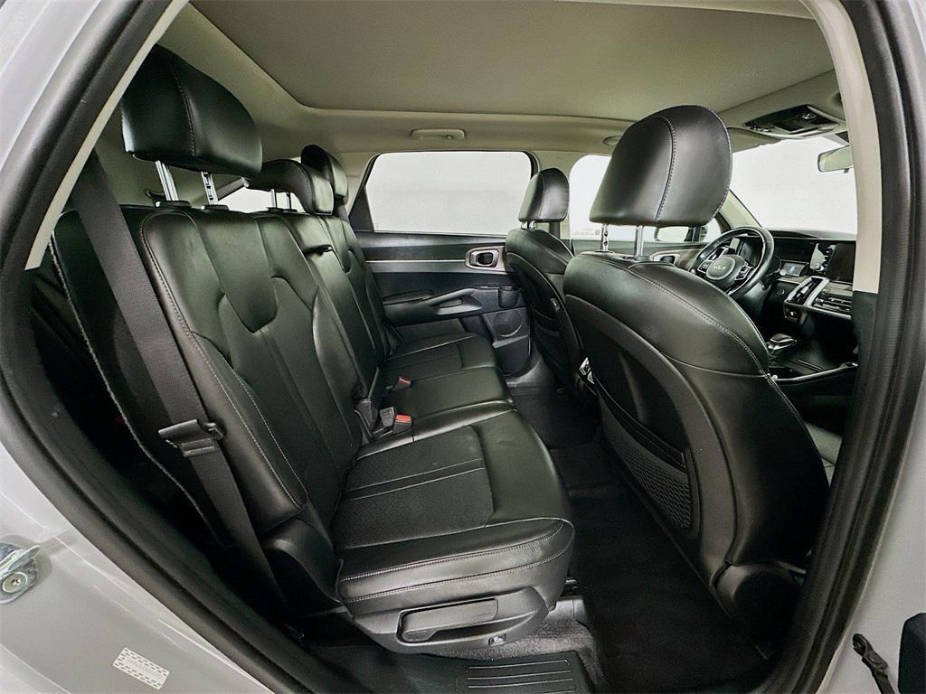 used 2022 Kia Sorento car, priced at $22,998