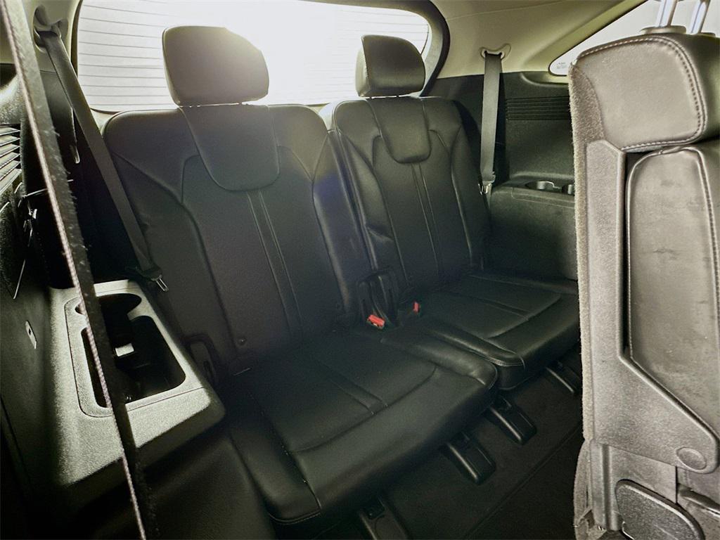 used 2022 Kia Sorento car, priced at $22,998