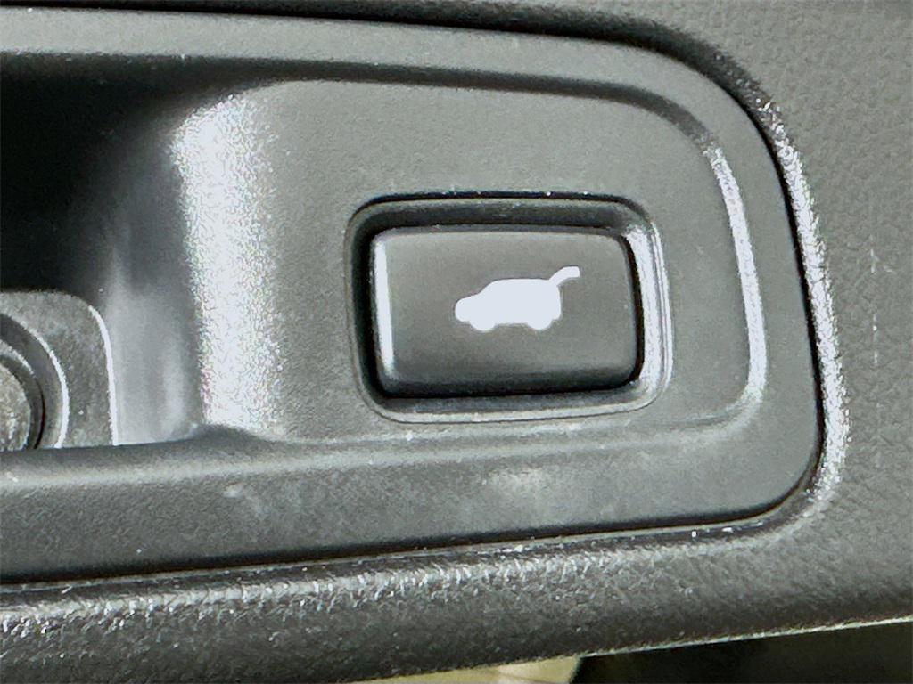 used 2017 Honda Pilot car, priced at $20,899