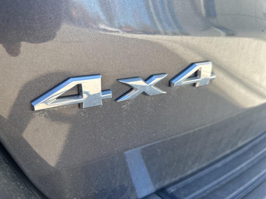 used 2017 Jeep Grand Cherokee car, priced at $19,199