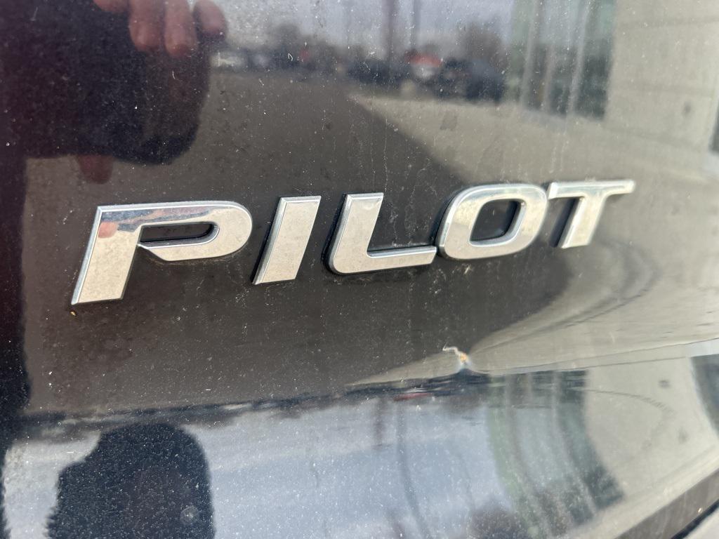 used 2018 Honda Pilot car, priced at $25,236