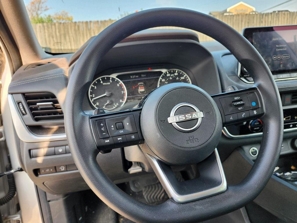 used 2023 Nissan Rogue car, priced at $23,754