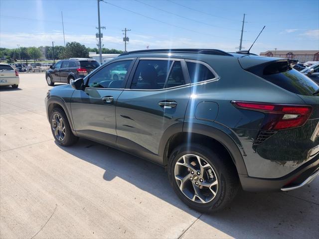 used 2025 Chevrolet Trax car, priced at $24,989