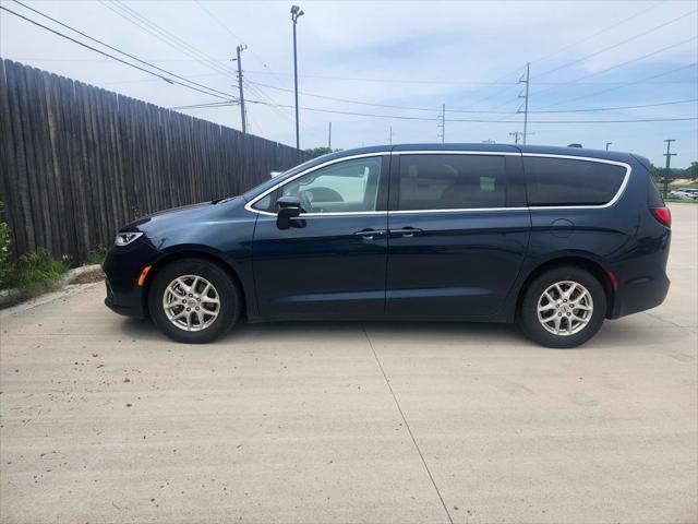 used 2023 Chrysler Pacifica car, priced at $23,958