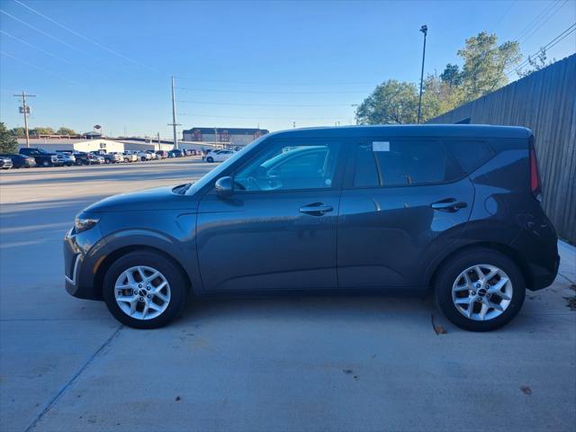 used 2023 Kia Soul car, priced at $17,416