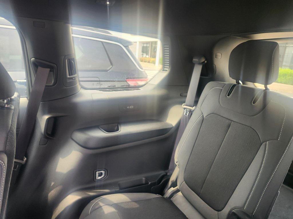 new 2025 Jeep Grand Cherokee L car, priced at $39,550