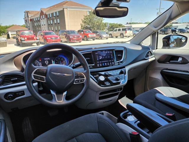 used 2023 Chrysler Voyager car