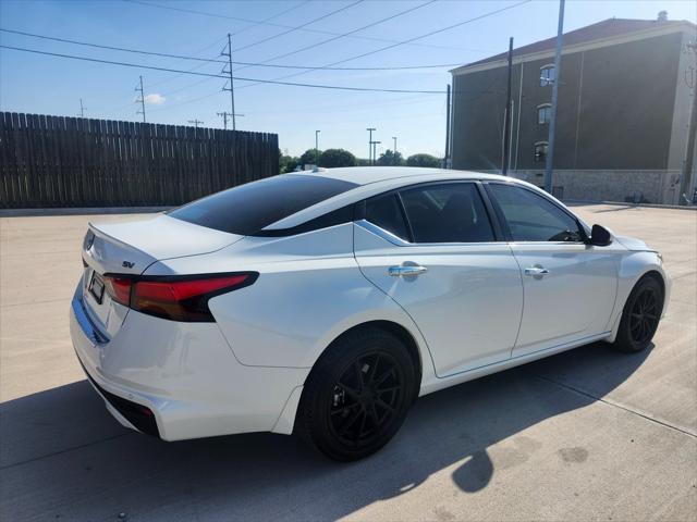 used 2023 Nissan Altima car, priced at $21,406