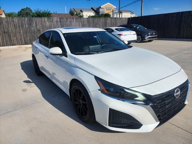 used 2023 Nissan Altima car, priced at $21,406