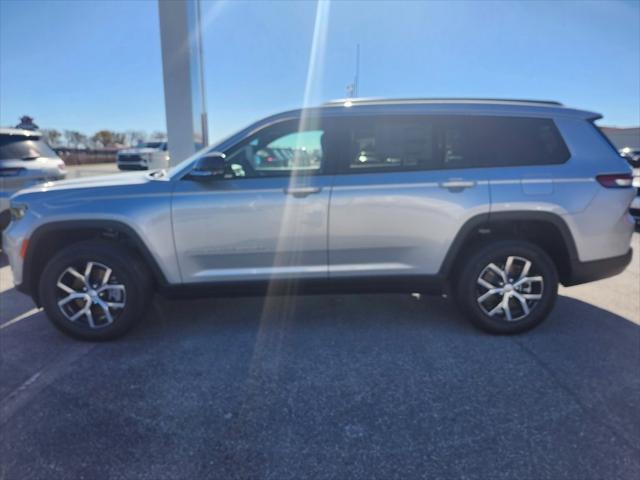 new 2025 Jeep Grand Cherokee L car, priced at $43,495