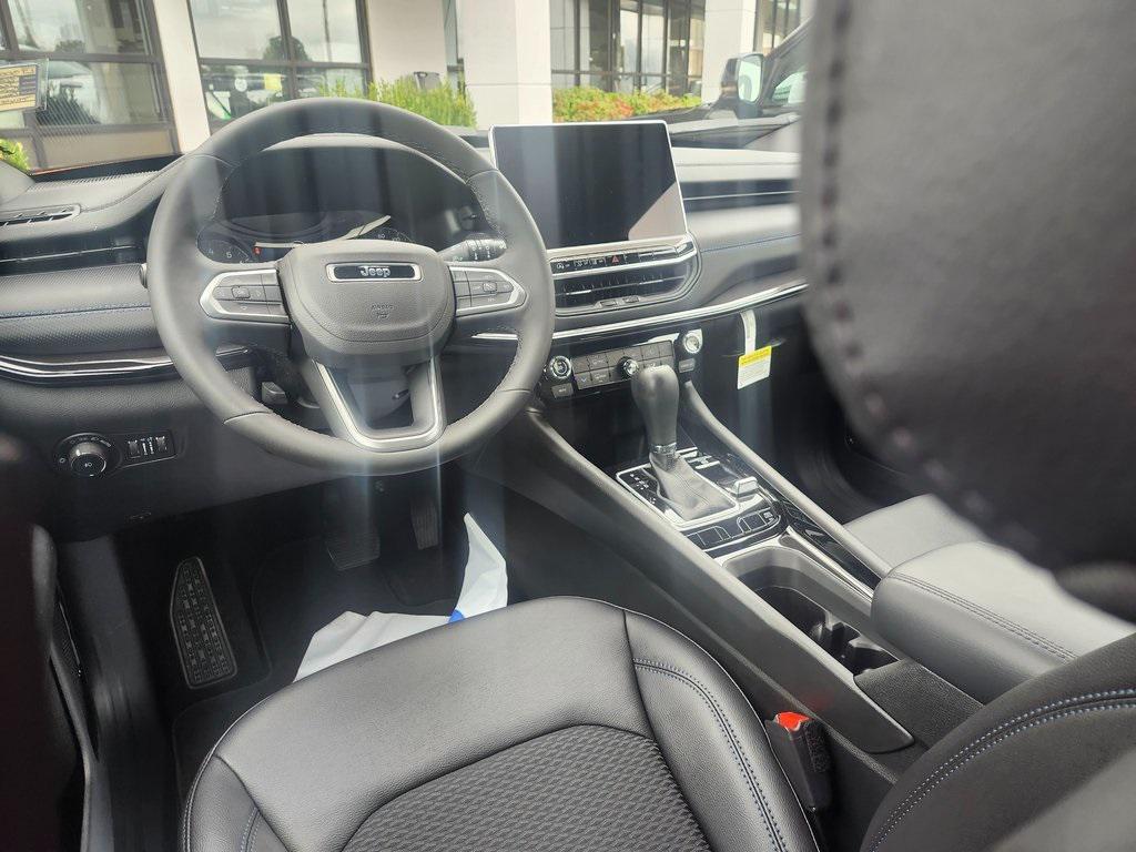 new 2026 Jeep Compass car, priced at $31,495