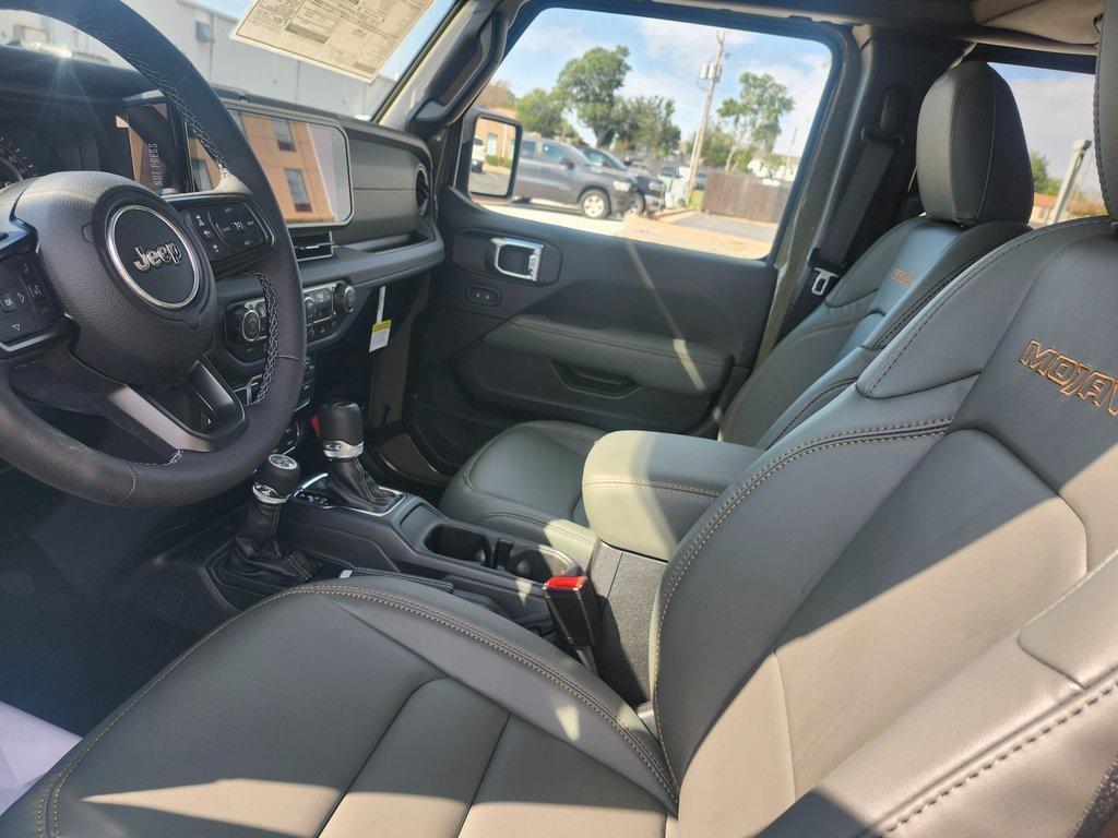 new 2025 Jeep Gladiator car, priced at $55,995