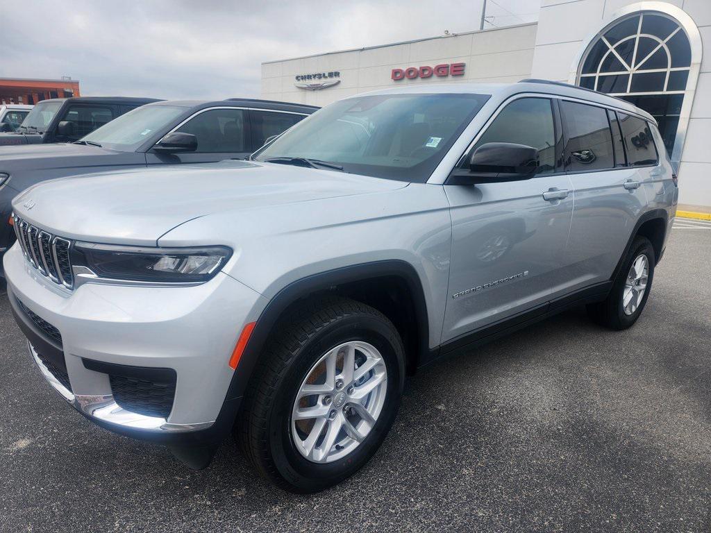 new 2025 Jeep Grand Cherokee L car, priced at $40,550