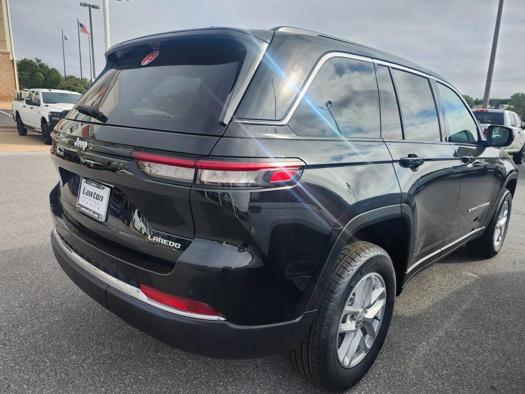 new 2025 Jeep Grand Cherokee car, priced at $41,995