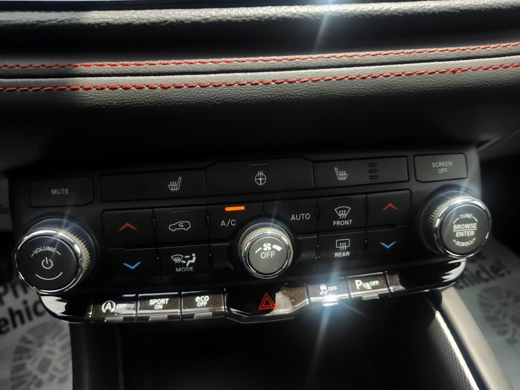 new 2025 Dodge Durango car, priced at $41,289