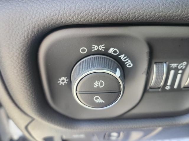 new 2025 Ram 1500 car, priced at $65,995