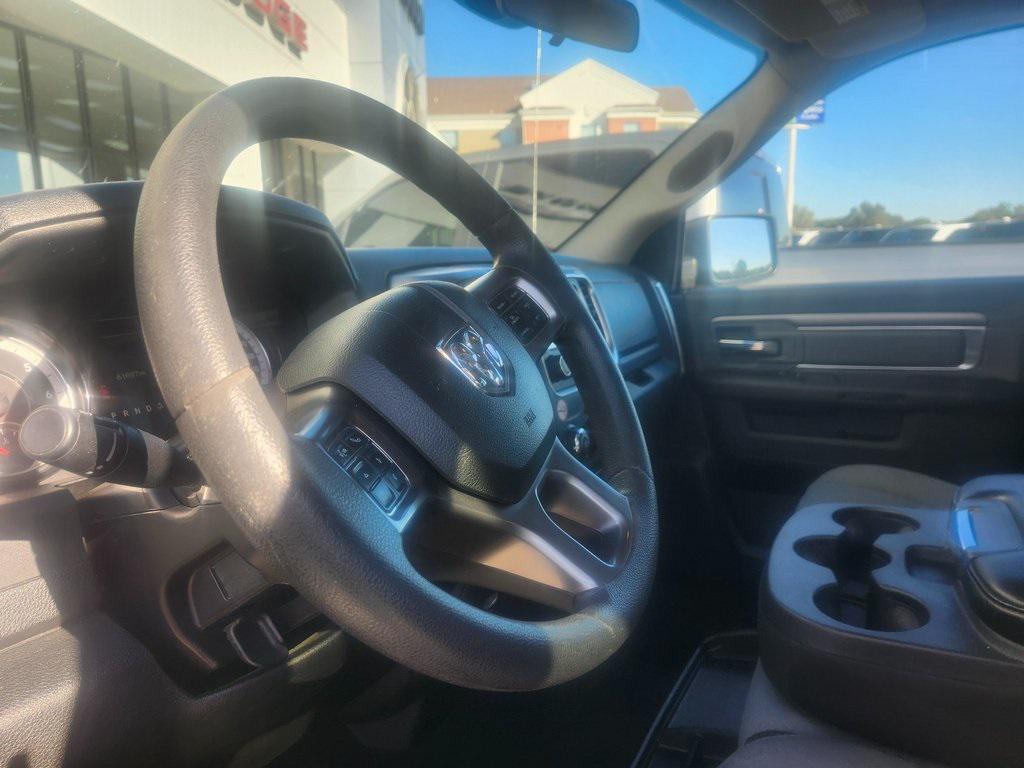 used 2022 Ram 1500 Classic car, priced at $25,919