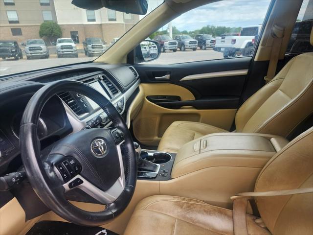 used 2017 Toyota Highlander car, priced at $20,702