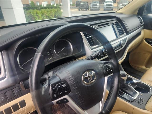 used 2017 Toyota Highlander car, priced at $20,702