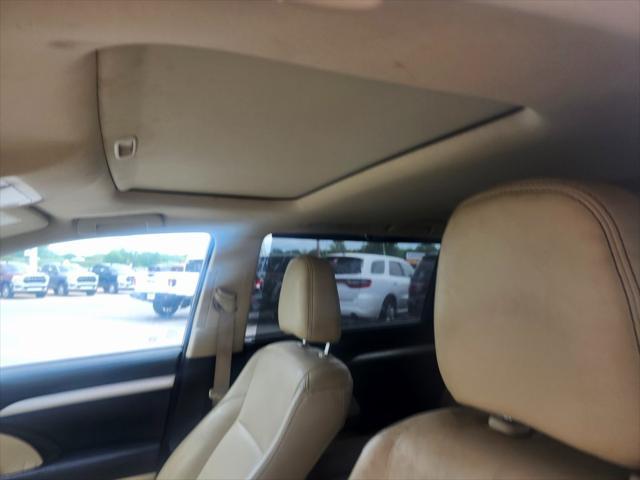 used 2017 Toyota Highlander car, priced at $20,702