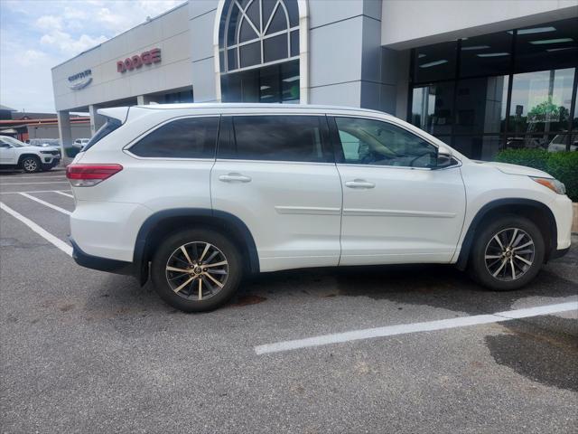 used 2017 Toyota Highlander car, priced at $20,702
