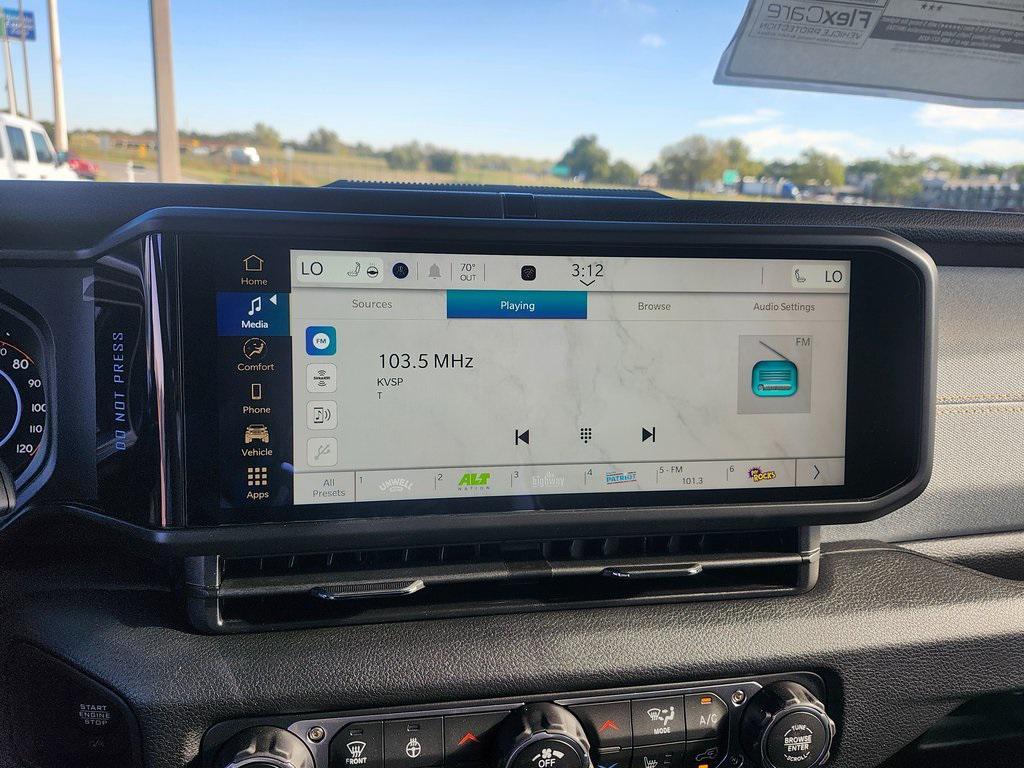 new 2025 Jeep Gladiator car, priced at $44,995