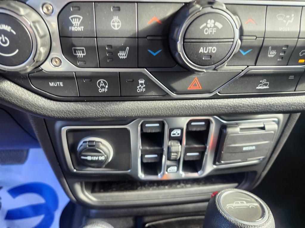 new 2025 Jeep Gladiator car, priced at $44,995