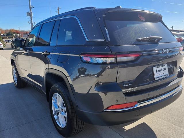 new 2025 Jeep Grand Cherokee car, priced at $40,495