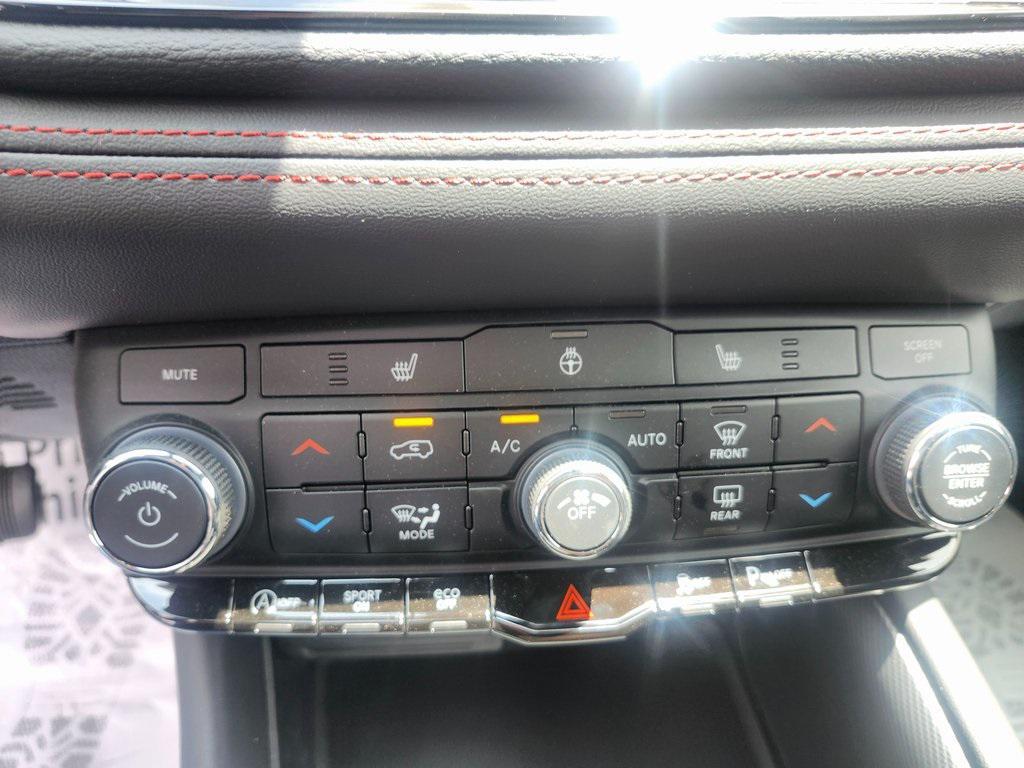 new 2025 Dodge Durango car, priced at $36,995