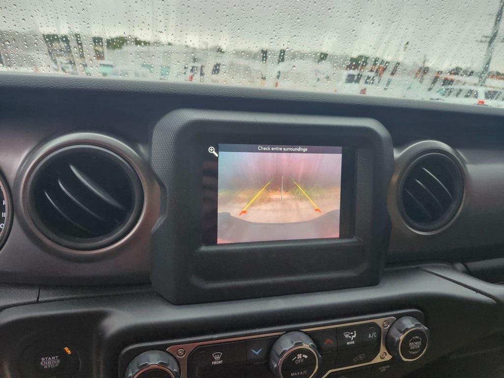 used 2023 Jeep Gladiator car, priced at $32,815