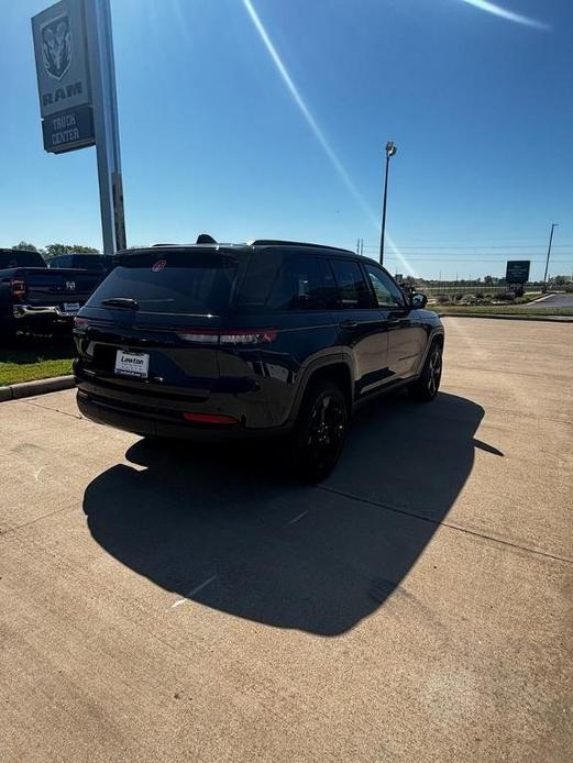 new 2024 Jeep Grand Cherokee car, priced at $44,995