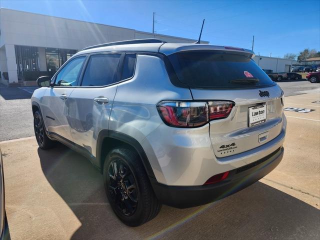 new 2025 Jeep Compass car, priced at $28,995