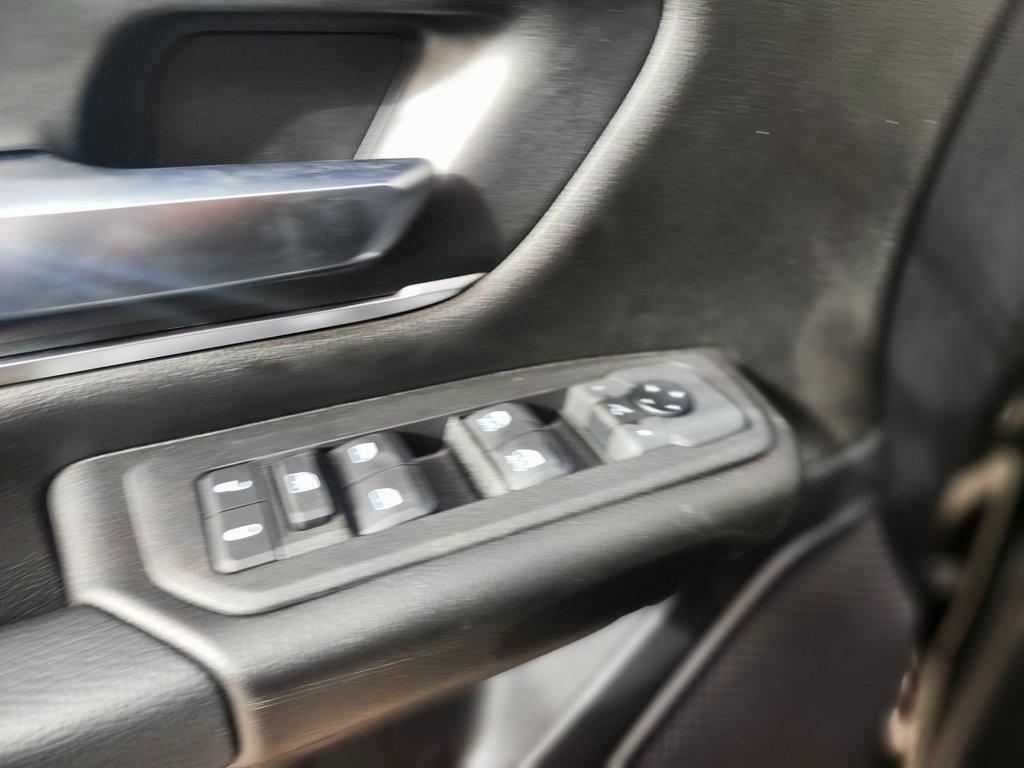 new 2025 Ram 1500 car, priced at $49,408