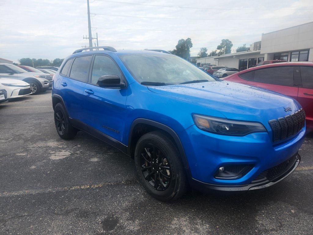 used 2023 Jeep Cherokee car, priced at $22,989