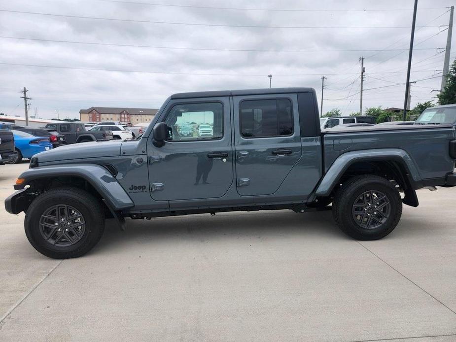 new 2024 Jeep Gladiator car, priced at $44,995