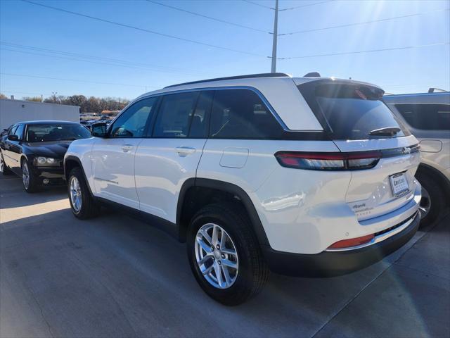 new 2025 Jeep Grand Cherokee car, priced at $39,495