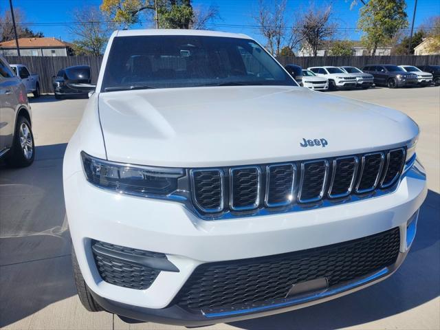 new 2025 Jeep Grand Cherokee car, priced at $39,495