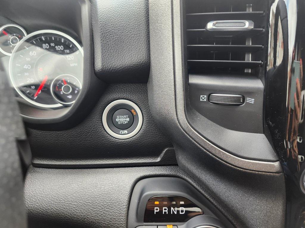 new 2025 Ram 1500 car, priced at $45,980