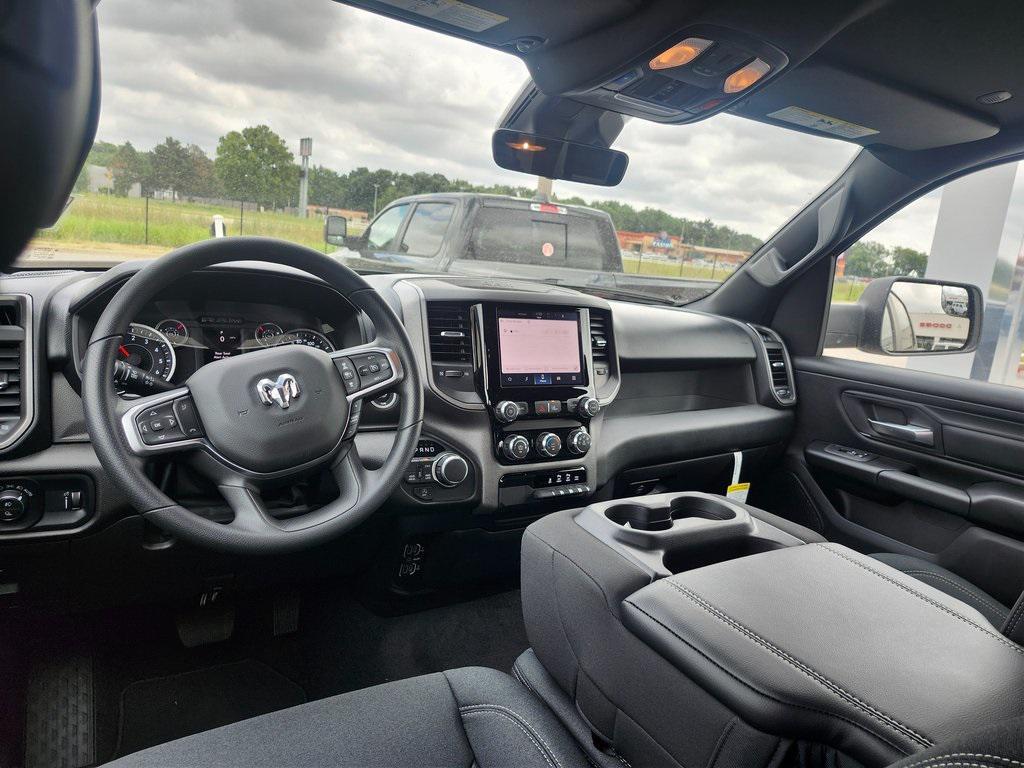new 2025 Ram 1500 car, priced at $45,980
