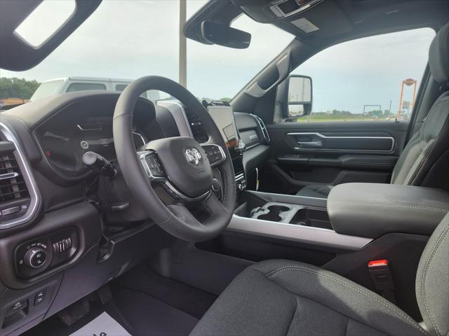new 2025 Ram 1500 car, priced at $53,913