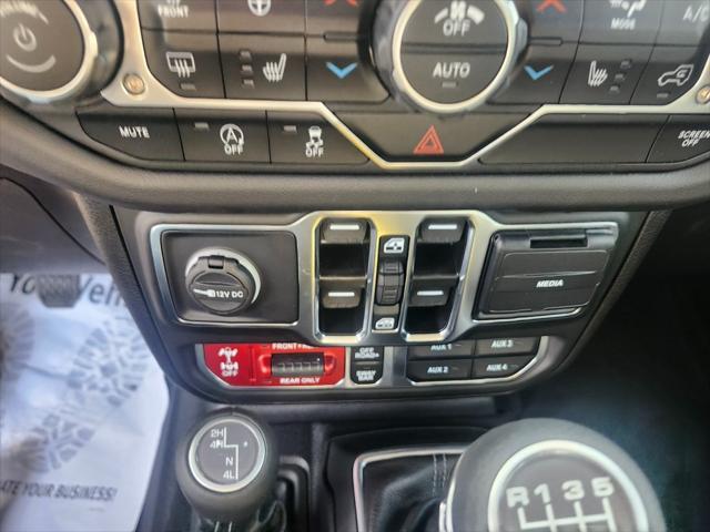 new 2025 Jeep Wrangler car, priced at $57,495