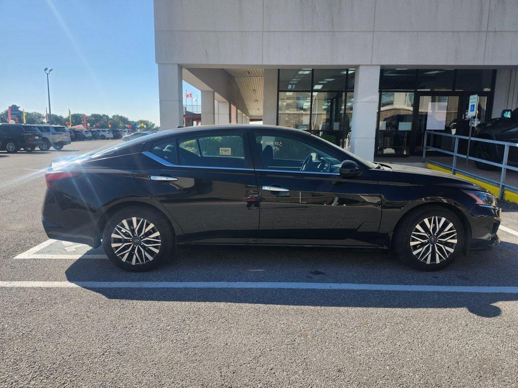 used 2023 Nissan Altima car, priced at $19,949