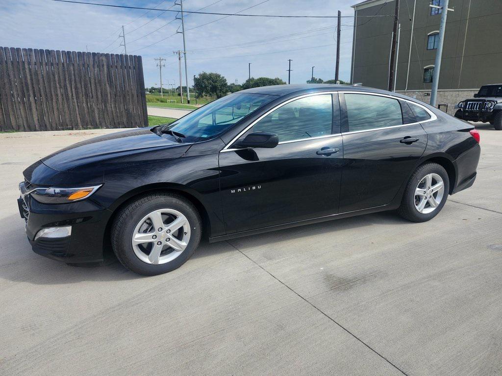 used 2023 Chevrolet Malibu car, priced at $18,494