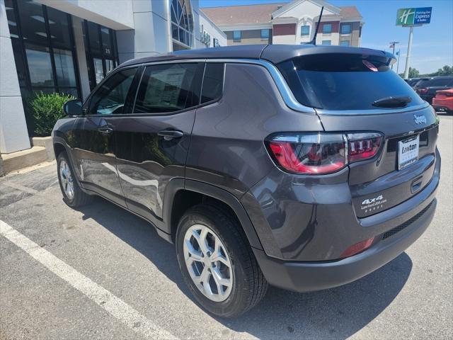 new 2024 Jeep Compass car, priced at $25,995