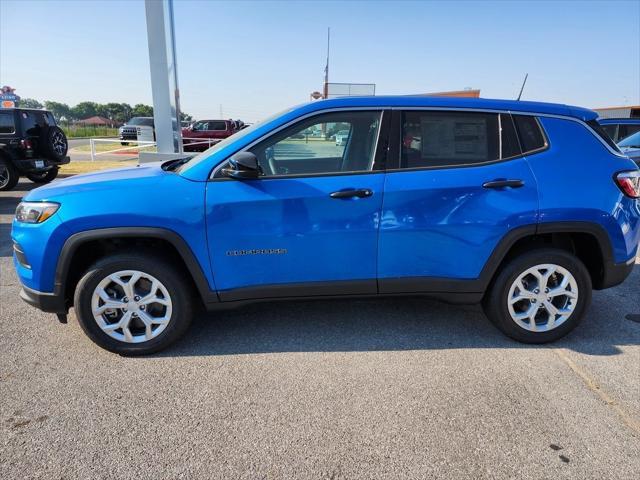 new 2024 Jeep Compass car, priced at $25,995