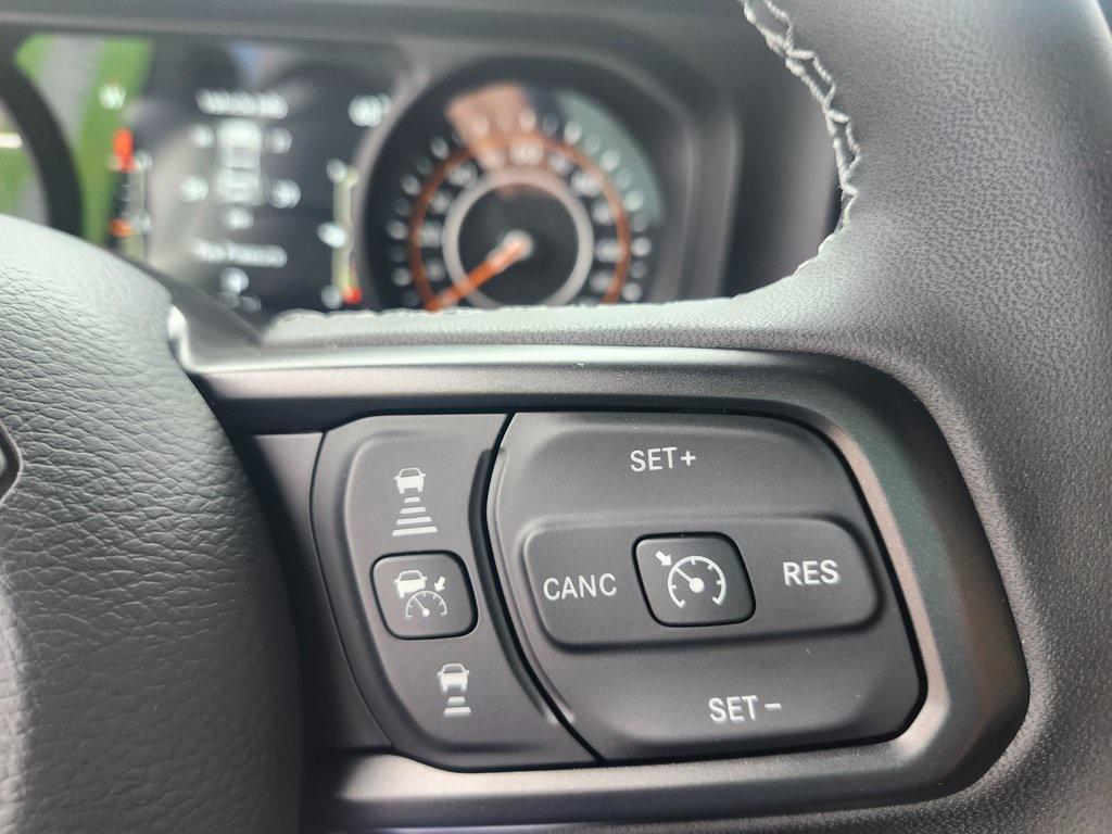 new 2025 Jeep Wrangler car, priced at $67,685