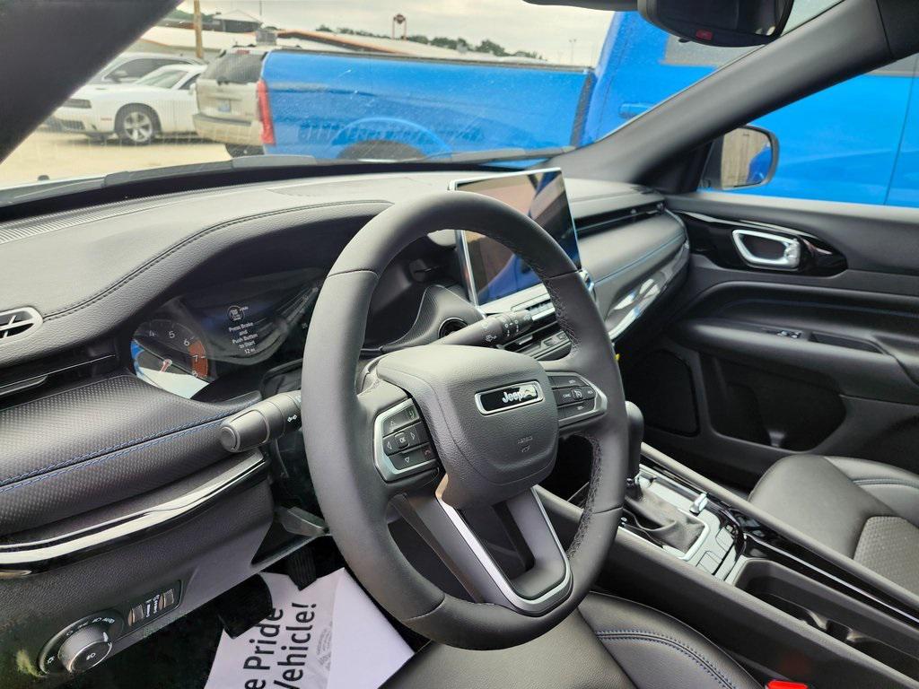 new 2025 Jeep Compass car, priced at $29,335